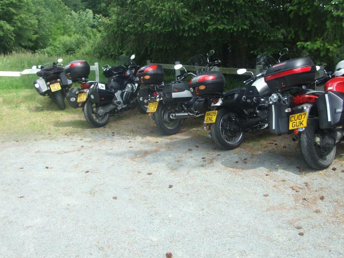 L'Auberge De La Foret Mervent Bagian luar foto